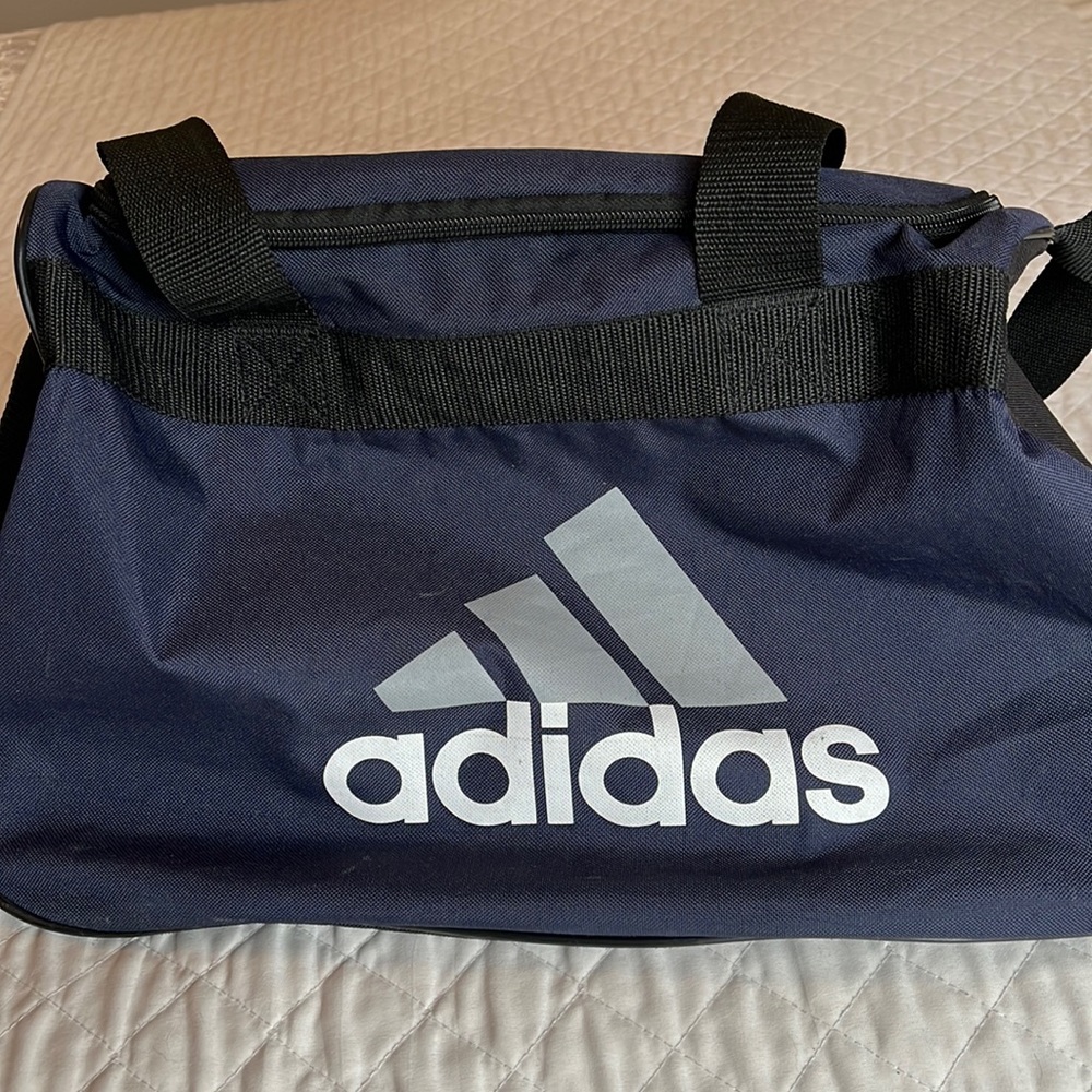Navy Blue Adidas gym bag. Good used condition.